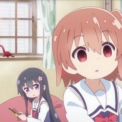 美女COS《巫师3》叶奈法惊艳绝伦 白嫩香肩紫眸勾人